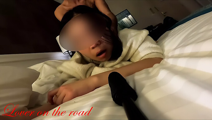 Video Pov Di Una Donna Bianca E Un Uomo Asiatico Che Fanno Sesso In Un Hotel