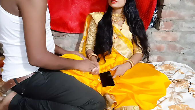 Eid Mubarak Gave: Hot Tenåring Riya'S Hot Dorm Sex