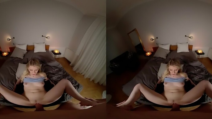 Blondes Luder Mit Kleinen Titten Genießt Vr Ritt Und Blowjob