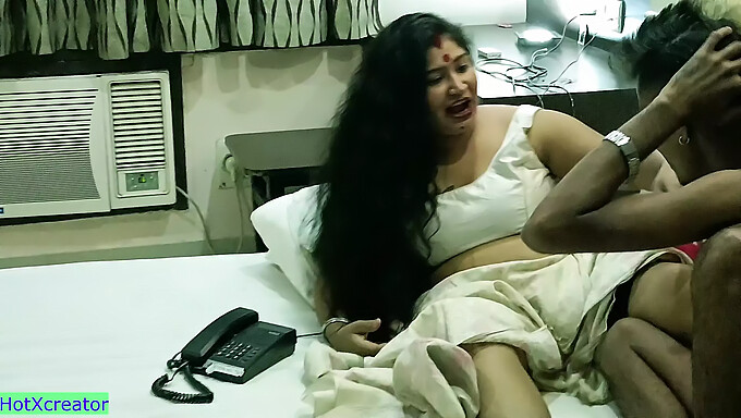 Sensuella Desi Desi Ghati Njuter Av En Stor Kuk I Hd