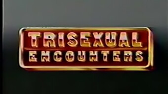 Klasična Retro Transseksualna Lepotica