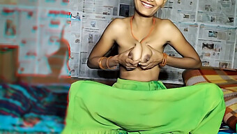 Sex Kiểu Chó Thô Bạo Với Bà Nội Trợ Desi 18 Tuổi